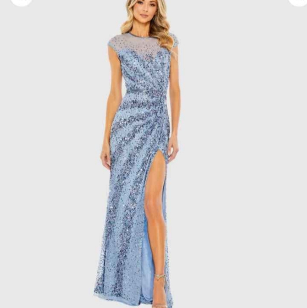 MACDUGGAL NWT Blue Embellished Maxi Gown with Cap Sleeves